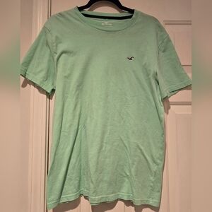 Hollister Men's Mint Green Size Large Tshirt 100% Cotton Logo On Chest